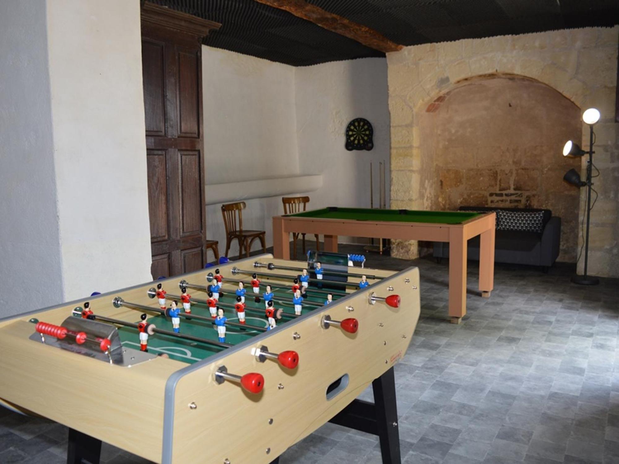 Maison Troglodyte Elegante Avec Spa, Salle De Jeux Et Jardin Clos A Vouvray - Fr-1-381-87 Kültér fotó